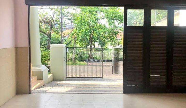 VG170 DIJUAL RUMAH 2 LT MODERN KLASIK STYLE MEWAH, SHM, TERMURAH & TERBAIK DI TAMAN JEMURSARI 1