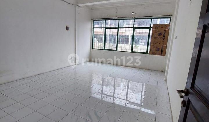 CN32 DISEWAKAN RUKO 3 LT SIAP PAKAI BAGUSS STRATEGIS MURAH POLL DI PENGAMPON SQUARE CN32 DISEWAKAN RUKO 3 LT SIAP PAKAI BAGUSS STRATEGIS MURAH POLL DI PENGAMPON SQUARE