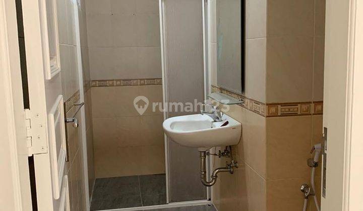 Rumah 2 Lantai Siap Huni Lokasi Strategis di Pondok Bambu Residence, Jakarta Timur 2