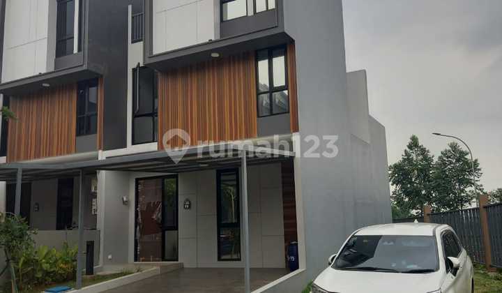 Dijual Rumah Cantik Kota Wisata Cibubur