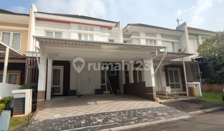 Disewakan Rumah Cantik Kota Wisata Cibubur