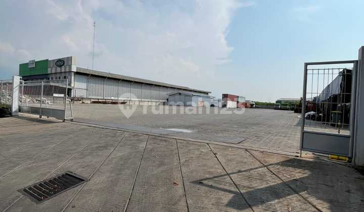 For Rent Open Yard Land In Marunda Center