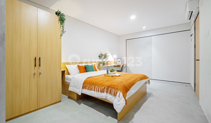 Dijual Kost di Tawakal Tomang, Belakang Trisakti Persis Luas Tanah: 240M2, SHM