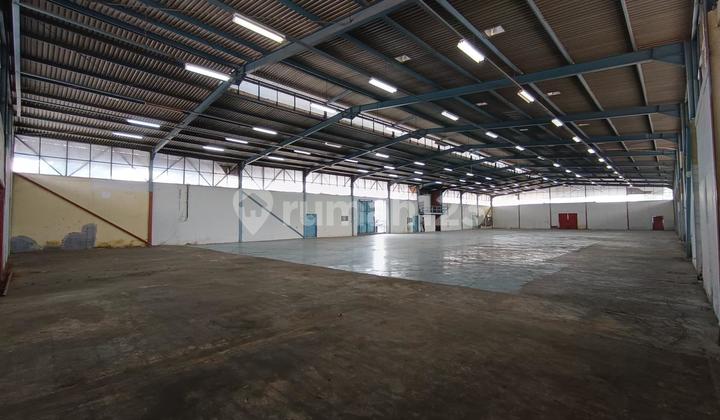 Warehouse for Rent in JIEP Area, Pulogadung, East Jakarta.