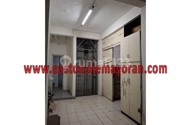 For Rent: Shop House Grogol Petamburan