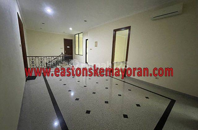 Disewakan Rumah Gambir  1
