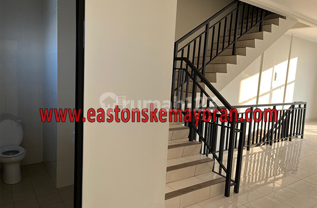 For Rent Shop House North Bekasi 2