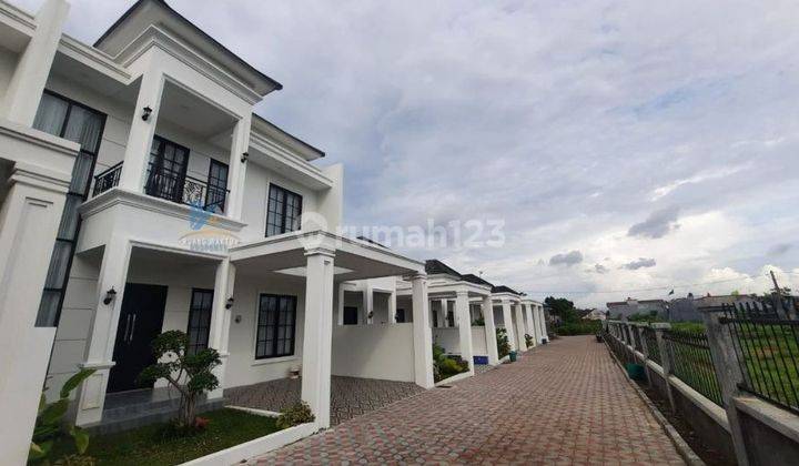 Rumah Classic Mewah di Yogyakarta