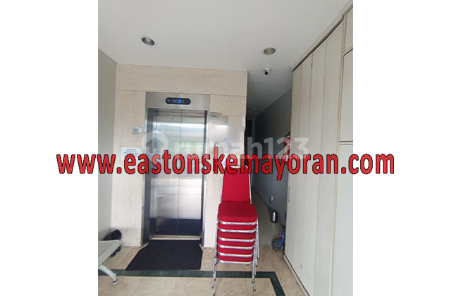 Disewakan Gedung Kebayoran Baru