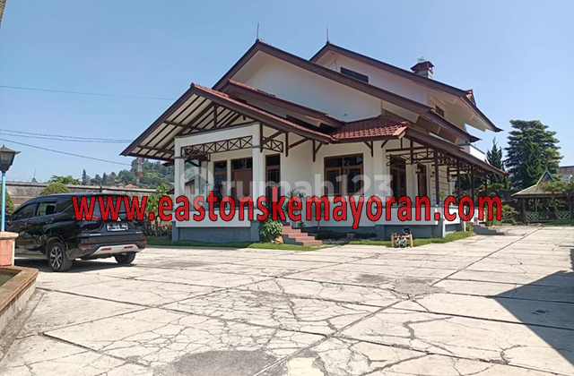 Dijual Villa Lembang Dijual Villa Lembang