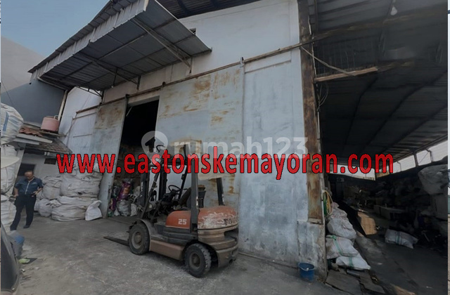 Warehouse for Sale in Kalideres
