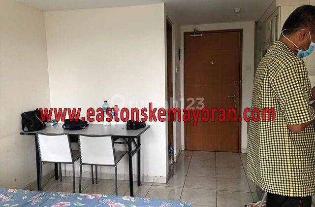 Dijual Apartemen Margonda Residences, Beji 2