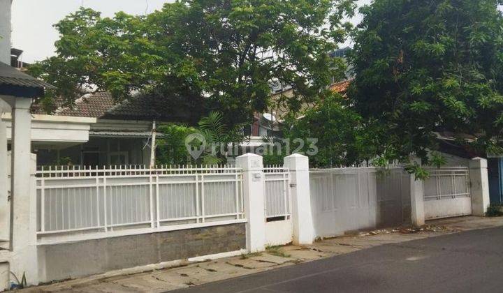 Dijual Rumah Mangga Besar 744m2 Lokasi Bagus, 2 Lantai, Strategis, Kode Jv 1