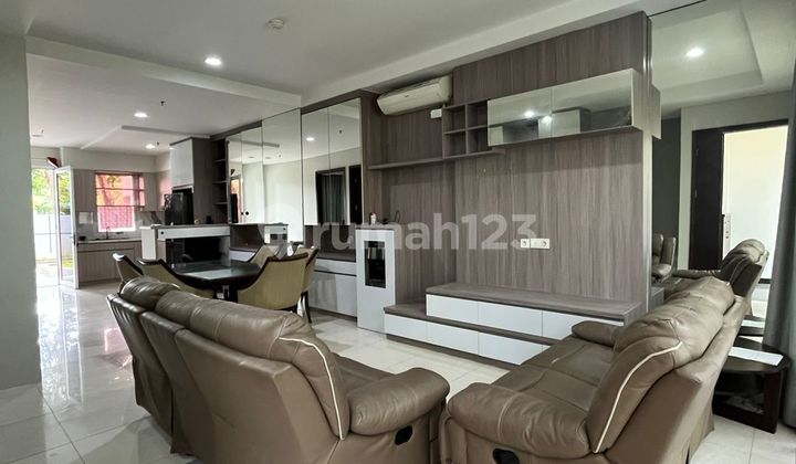 Disewakan Murah Town House Puri Mansion