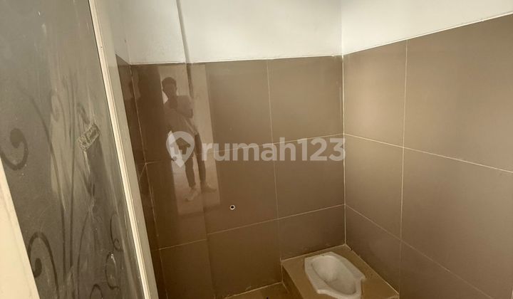 For sale 2 units of Buana Central Park Linked Shophouses, Muka Kuning. 2