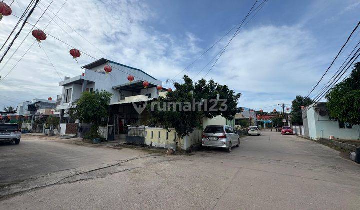 Rumah Oriana posisi Hook  Bagus Semi Furnished HGB , Batam 2