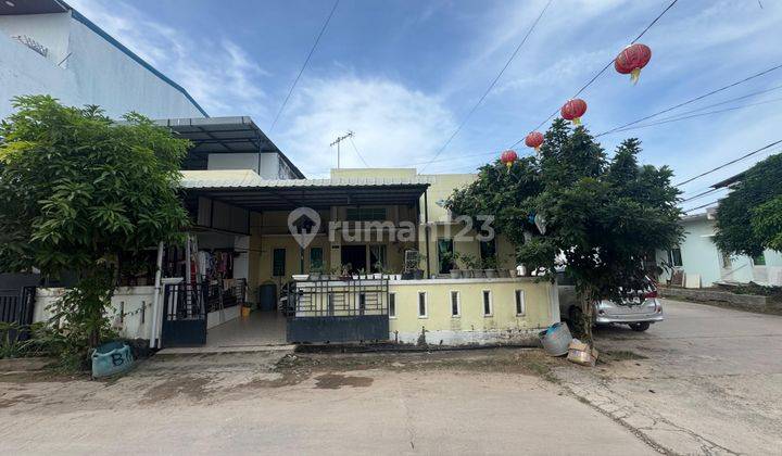 Rumah Oriana posisi Hook  Bagus Semi Furnished HGB , Batam 1