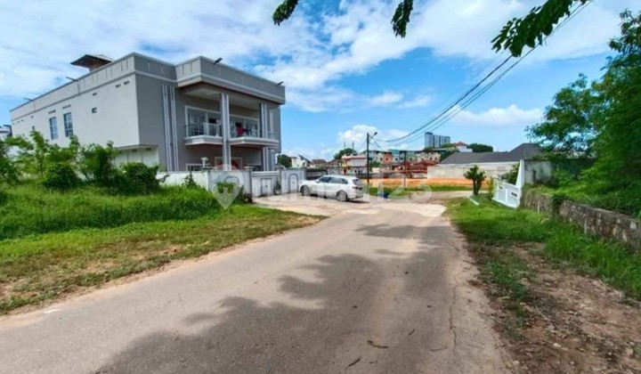 For Sale Central City Land in Palm Spring Batum Center Ready to Build