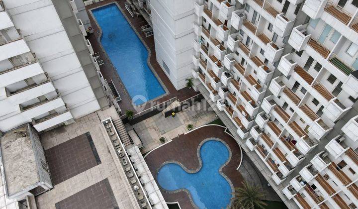 Apartment Type Studio, View Kolam Renang Dan Bukit Hambalang 1