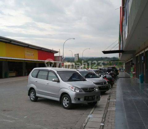 Ruko Pasar Bersih Sentul City 2,5 Lantai, Murah, Siap Usaha 2