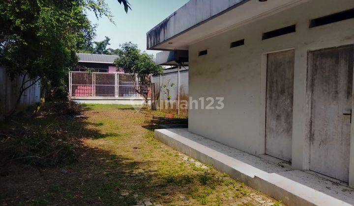 Buat Usaha / Rumah Tinggal Lahan Luas Strategis Hitung Tanah Saja 2