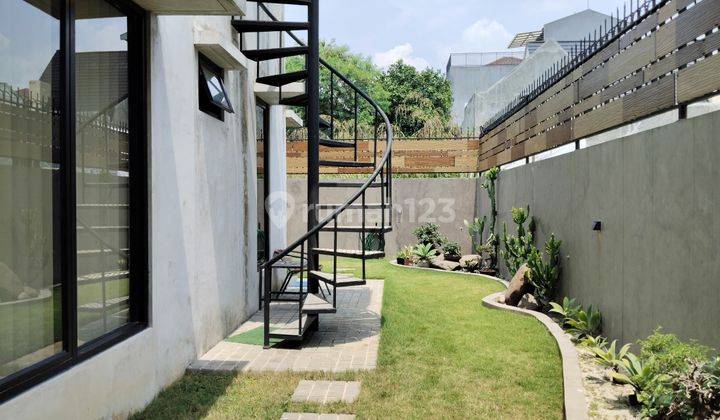 Rumah Aesthetic Siap Huni Gaya Industrial Dan Green House Cluster Terdepan Sentul City, Bogor 1