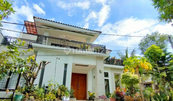 Rumah Bagus Posisi Hook SHM di Sentul City, Bogor 1