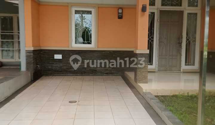 Disewakan Rumah Siap Huni Dekat Mall Living Wold, Alam Sutera 2