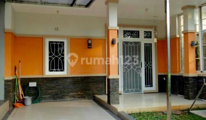 Disewakan Rumah Siap Huni Dekat Mall Living Wold, Alam Sutera Disewakan Rumah Siap Huni Dekat Mall Living Wold, Alam Sutera