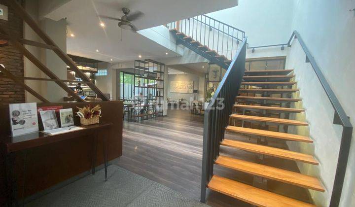 Disewakan exResto di Sayap Dago Bandung utara +perlengkapan resto 1