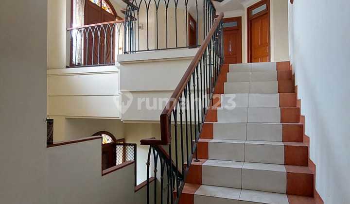 Disewakan Rumah Istana Regency I Pasteur Bandung Siap Huni Disewakan Rumah Istana Regency I Pasteur Bandung Siap Huni