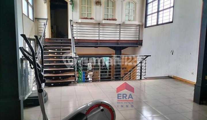 For Sale: Shop House on Merdeka Main Road, Bandung 1