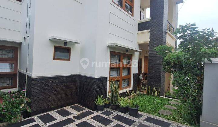 Rumah lux di Cigadung Sayap Dago Bandung utara furnished 2