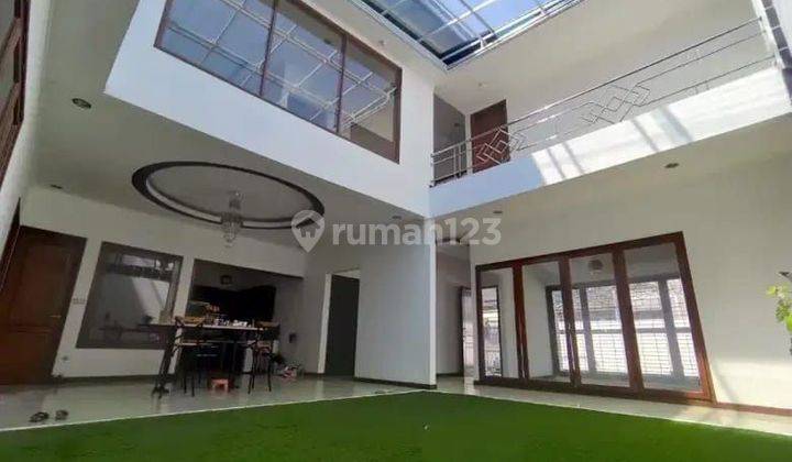 Buahbatu_Rumah lux dan hoek di Margacinta Bandung 1