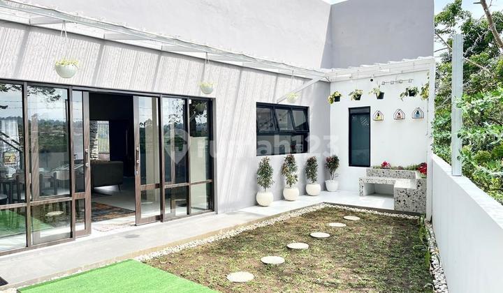 Dijual Rumah Aktif di Cikidang Lembang Furnished Kolam Renang Dijual Rumah Aktif di Cikidang Lembang Furnished Kolam Renang