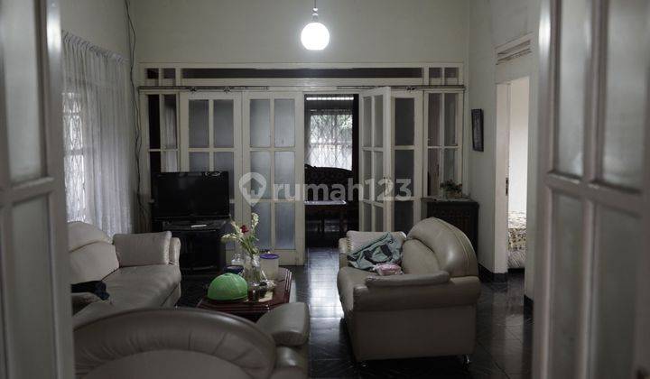 Dijual Rumah Pusat Kota Garut  Jl Otista Full Furnished 1