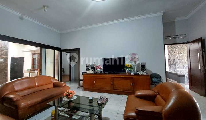 For Sale Ready-to-Occupy House in Taman Siswa, Lengkong, Bandung 2