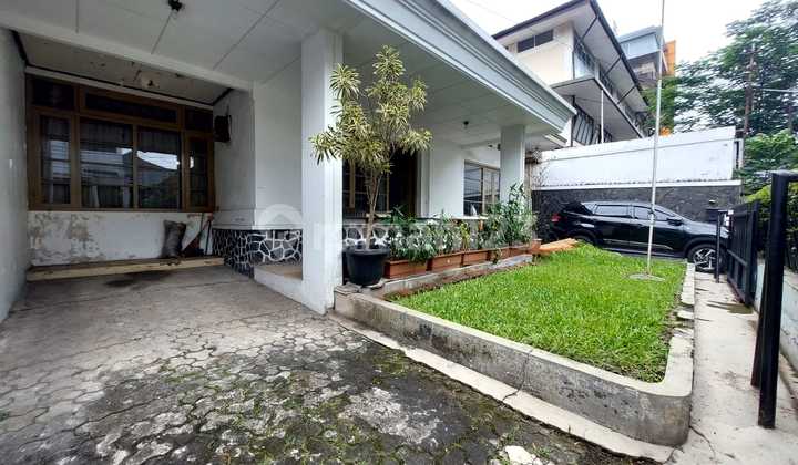 Jual Cepat Rumah Strategis Sayap Riau Kota Bandung 