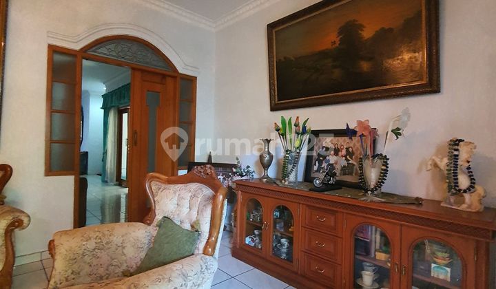 Dijual Cepat Rumah di Jl Abadi Gegerkalong Bandung Siap Huni 2