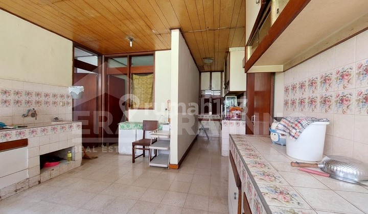 Dijual Rumah Sayap Cihapit Bandung Wetan Strategis untuk Usaha 2