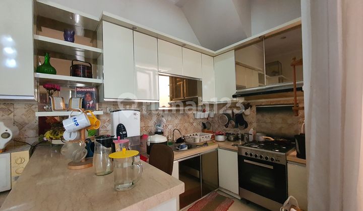 Dijual Rumah Hook Dengan Taman Wangsakerta Kota Baru Parahyangan 