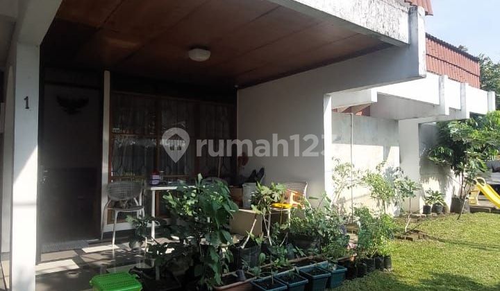 For Sale: House in Golf Barat Arcamanik, Strategic Location, Large Land Area 1