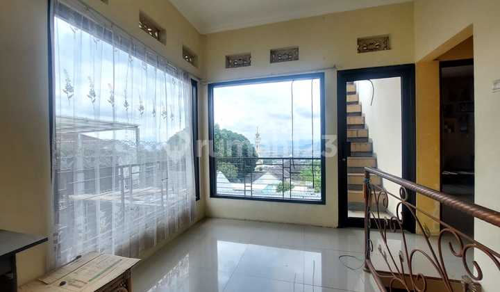 Dijual Rumah di Cipageran Asri Cimahi Lingkungan Nyaman