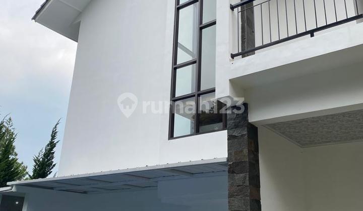 Rumah Villa Istana Bunga Parongpong Lembang Furnish Kolam Renang