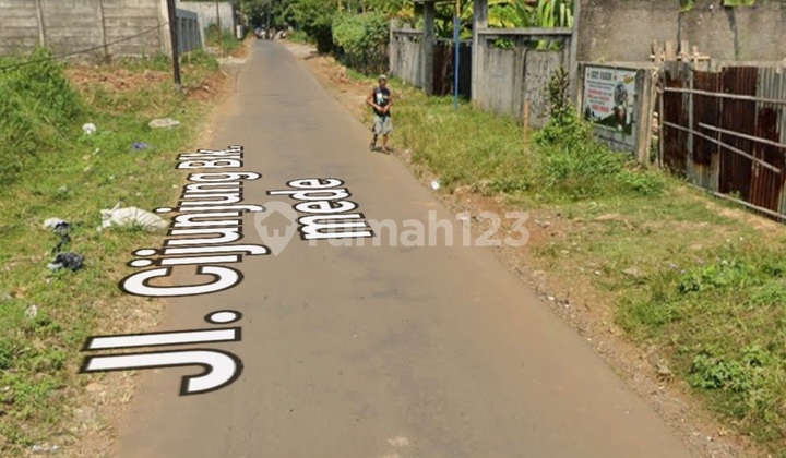 For Sale: Flat Land and Toll Gate Access Box, Sentul Jagorawi Toll Road. For Sale: Flat Land and Toll Gate Access Box, Sentul Jagorawi Toll Road.