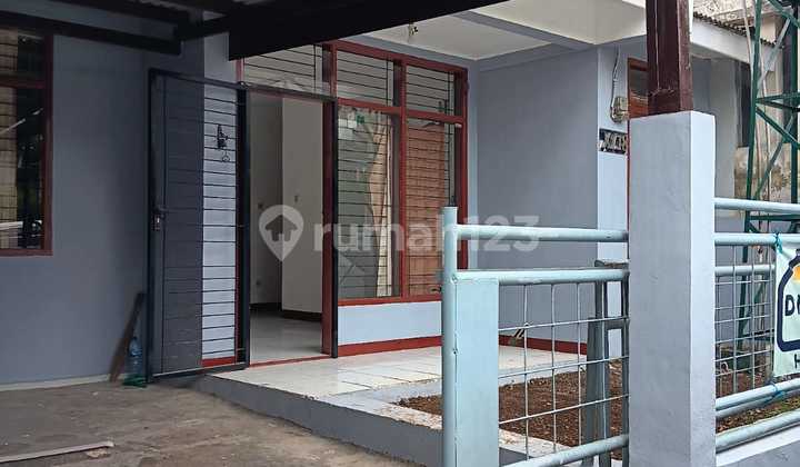 Dijual Rumah Siap Huni di Komplek Pondok Mutiara , Cimahi Utara