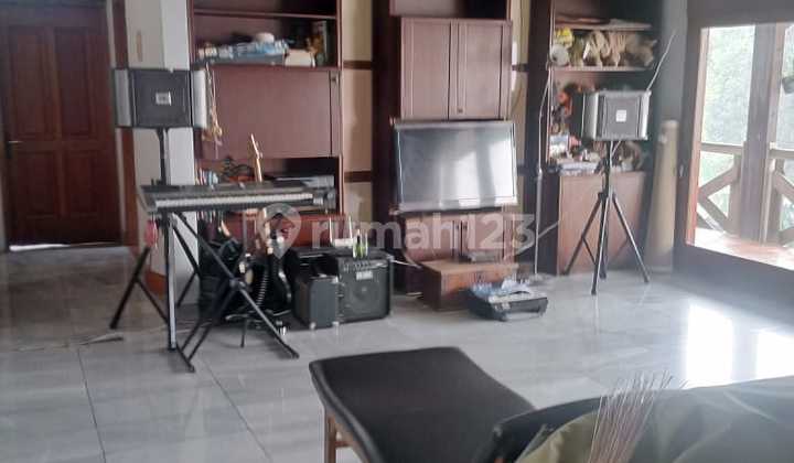 Dijual Rumah Art Deco Hegarmanah,Setiabudi Bandung 2