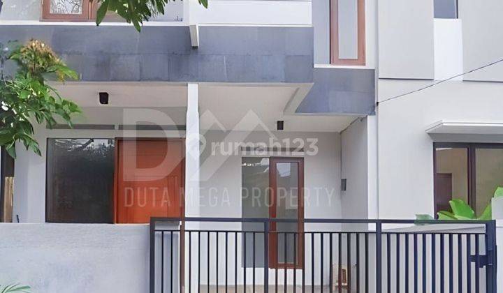 Rumah depan taman 2 lt minimalis  ,aman,nyaman,cluster,Graha Raya 1