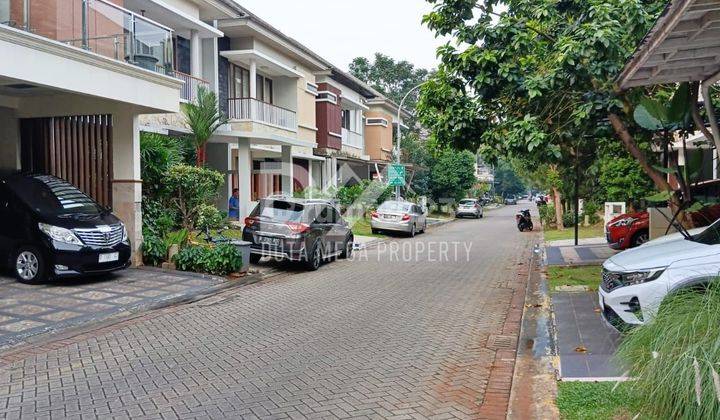 Rumah mewah cantik asri swimming pool , cluster Discovery Bintaro 1