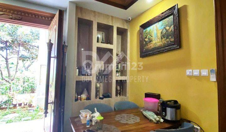 Rumah hoek modern minimalis 3  lantai , full marmer di Graha Raya 2